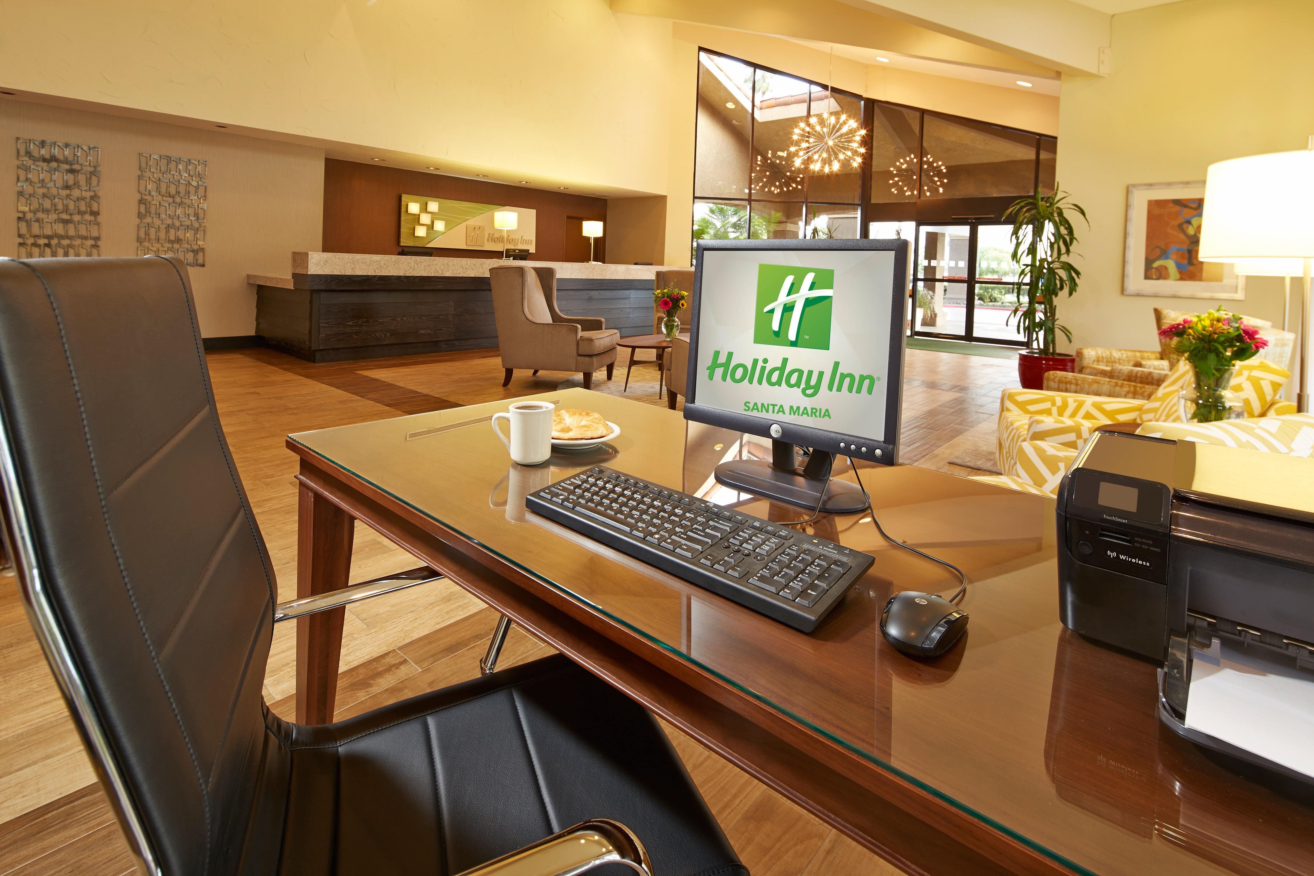 Holiday Inn & Suites Santa Maria By Ihg Exteriör bild