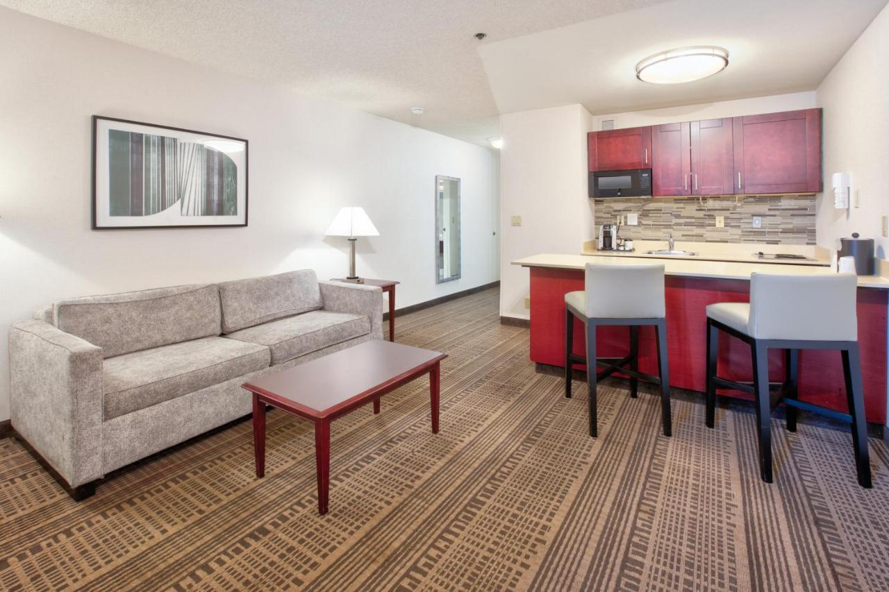 Holiday Inn & Suites Santa Maria By Ihg Exteriör bild