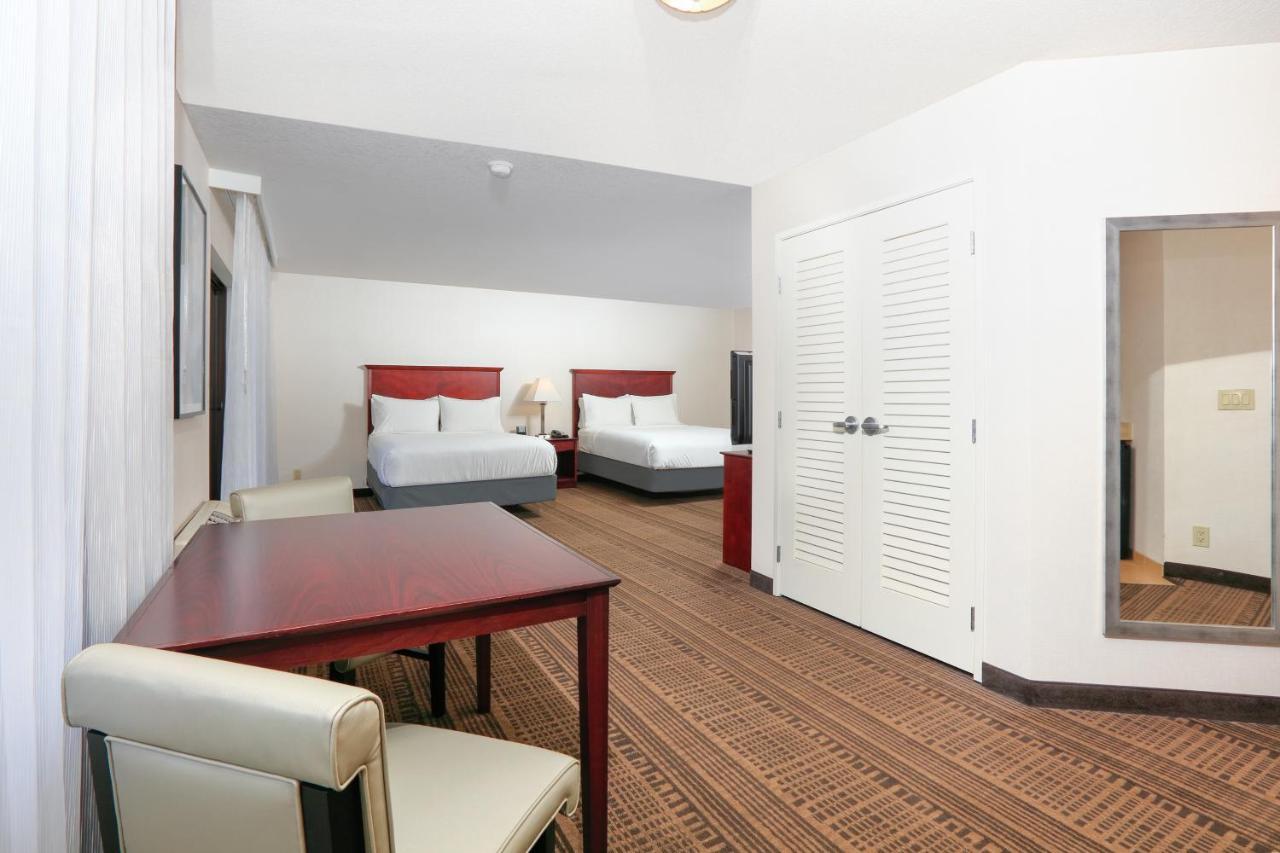 Holiday Inn & Suites Santa Maria By Ihg Exteriör bild