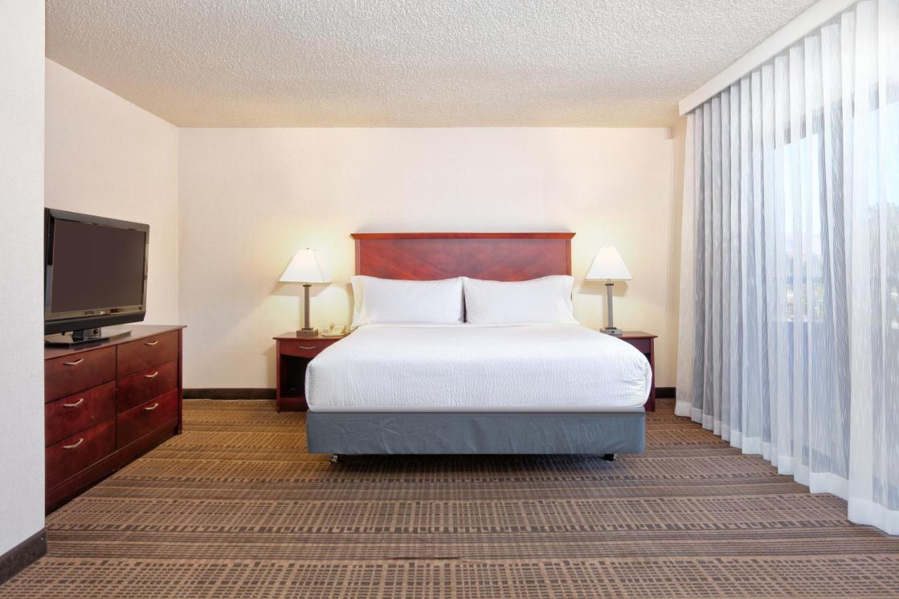 Holiday Inn & Suites Santa Maria By Ihg Exteriör bild