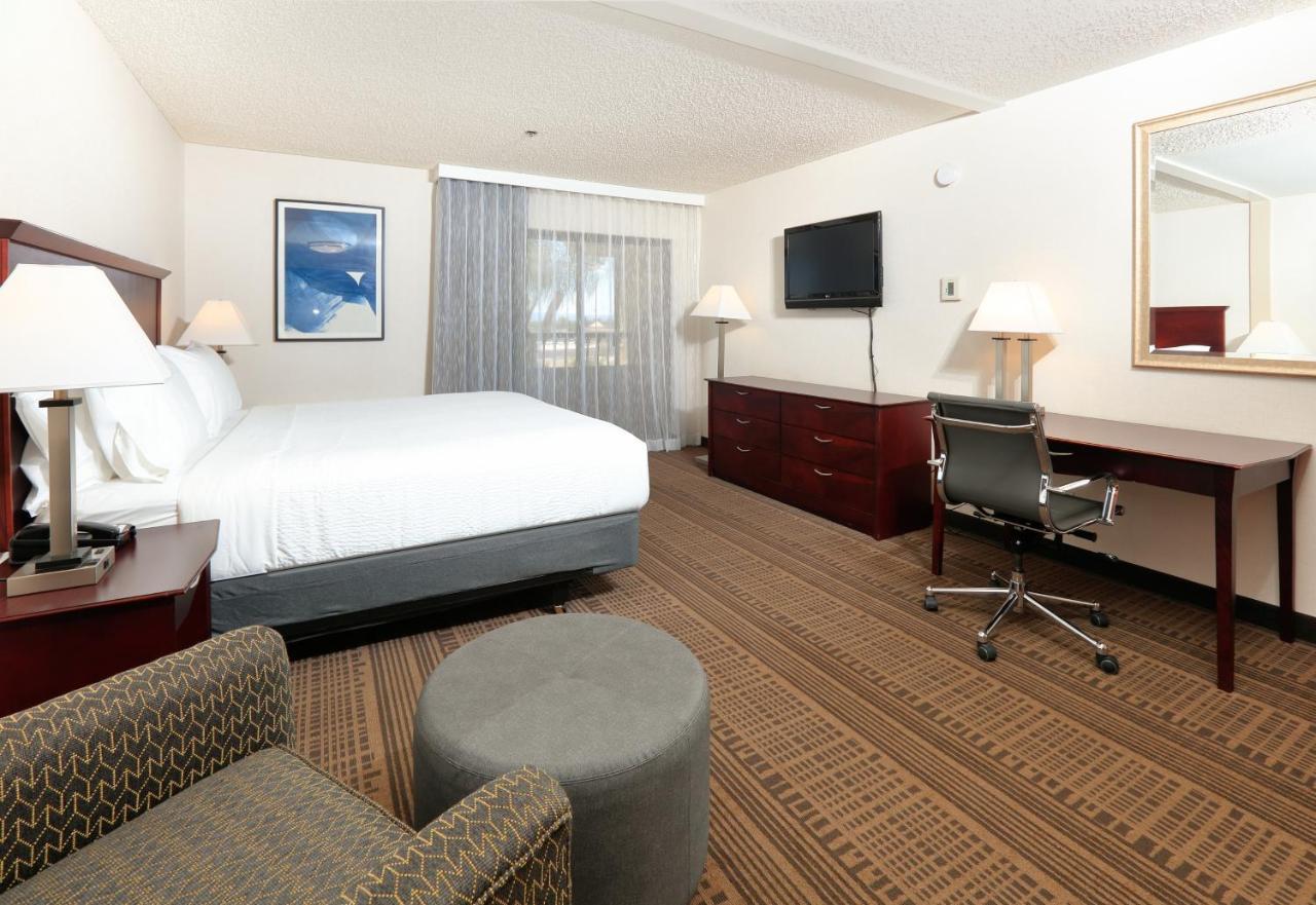 Holiday Inn & Suites Santa Maria By Ihg Exteriör bild