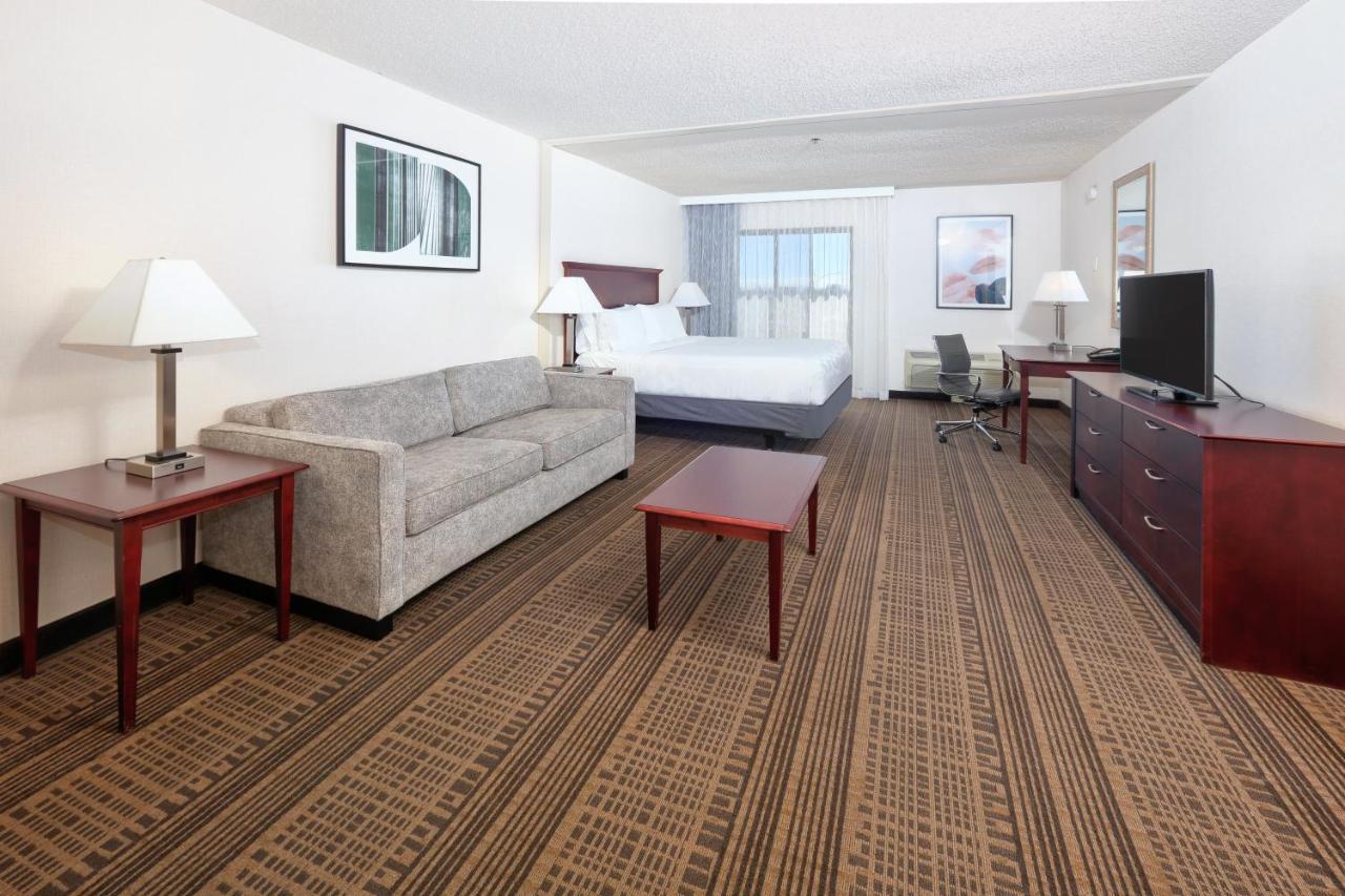 Holiday Inn & Suites Santa Maria By Ihg Exteriör bild