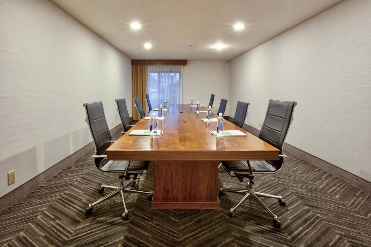 Holiday Inn & Suites Santa Maria By Ihg Exteriör bild