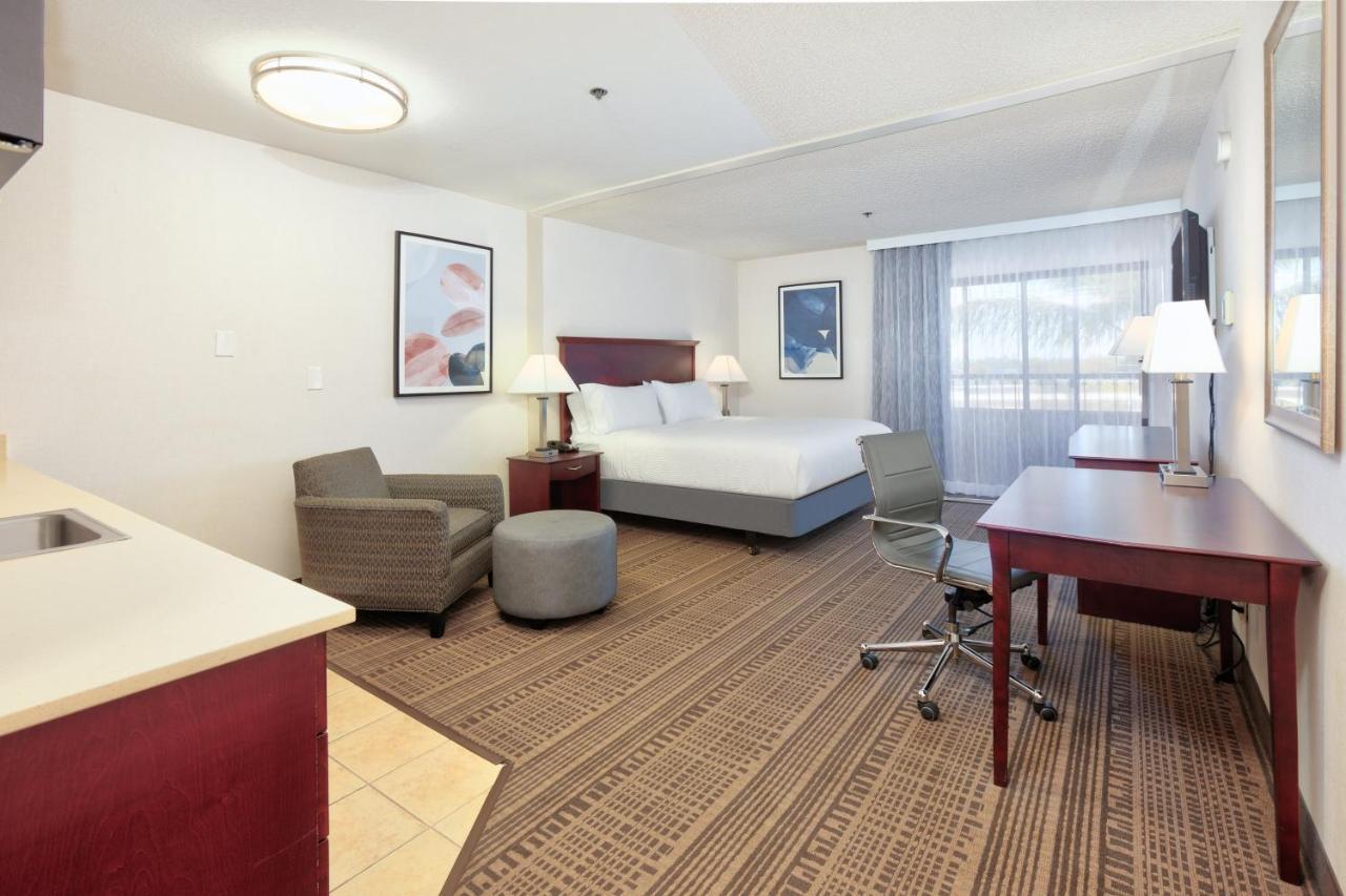 Holiday Inn & Suites Santa Maria By Ihg Exteriör bild