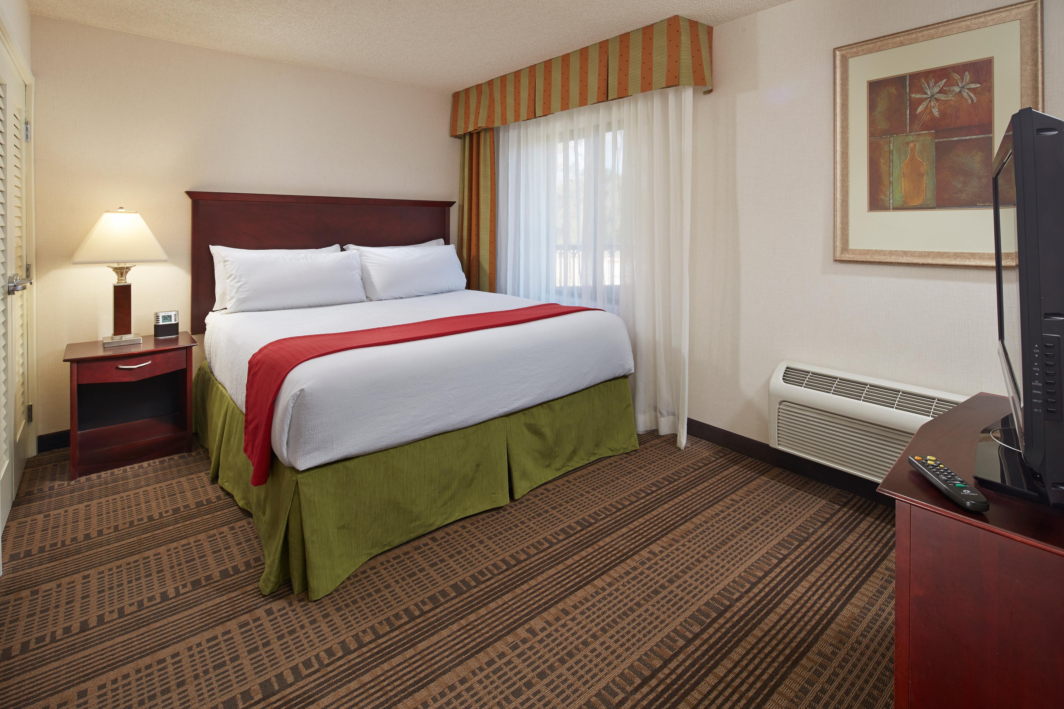 Holiday Inn & Suites Santa Maria By Ihg Exteriör bild