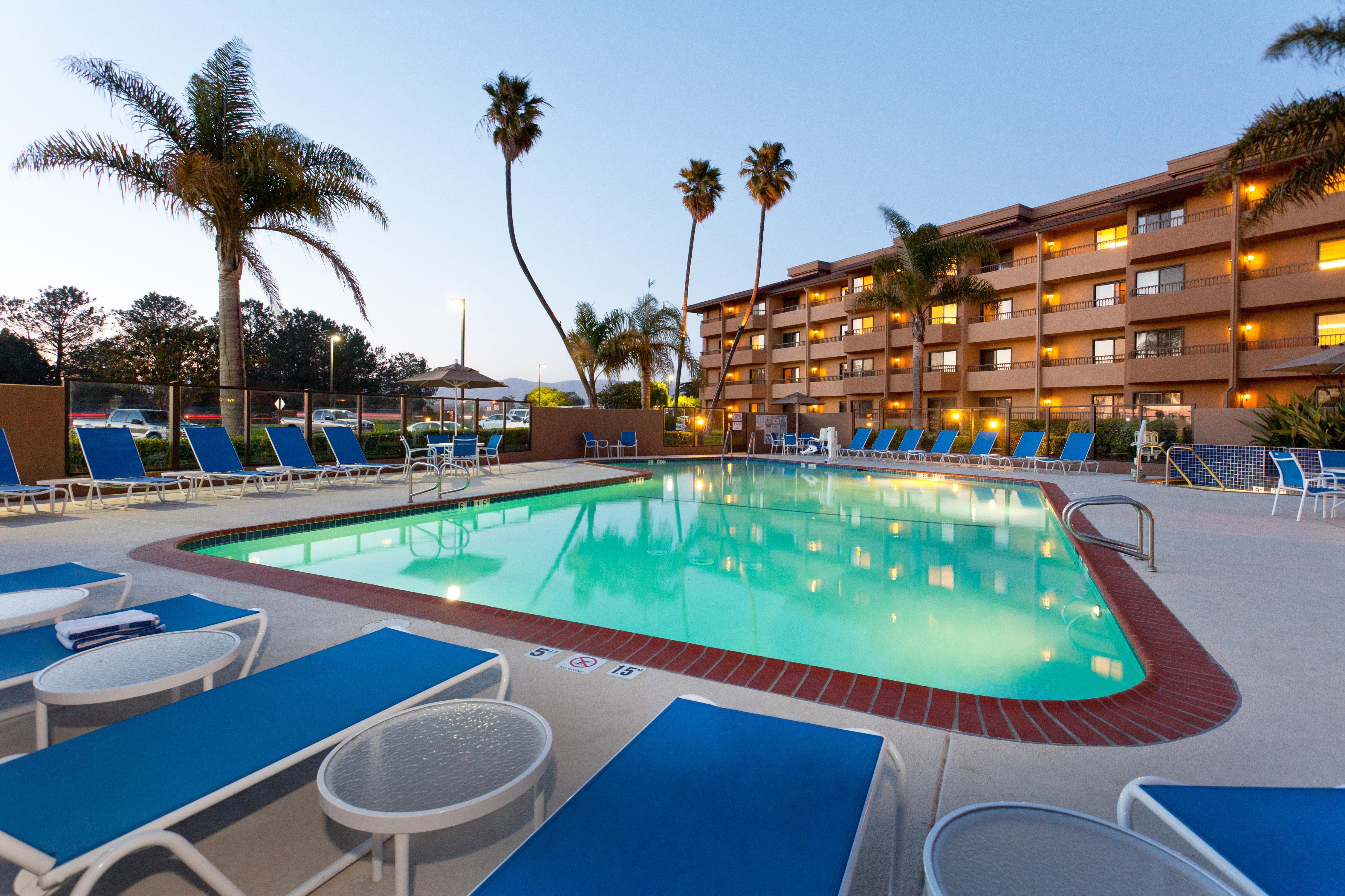 Holiday Inn & Suites Santa Maria By Ihg Exteriör bild