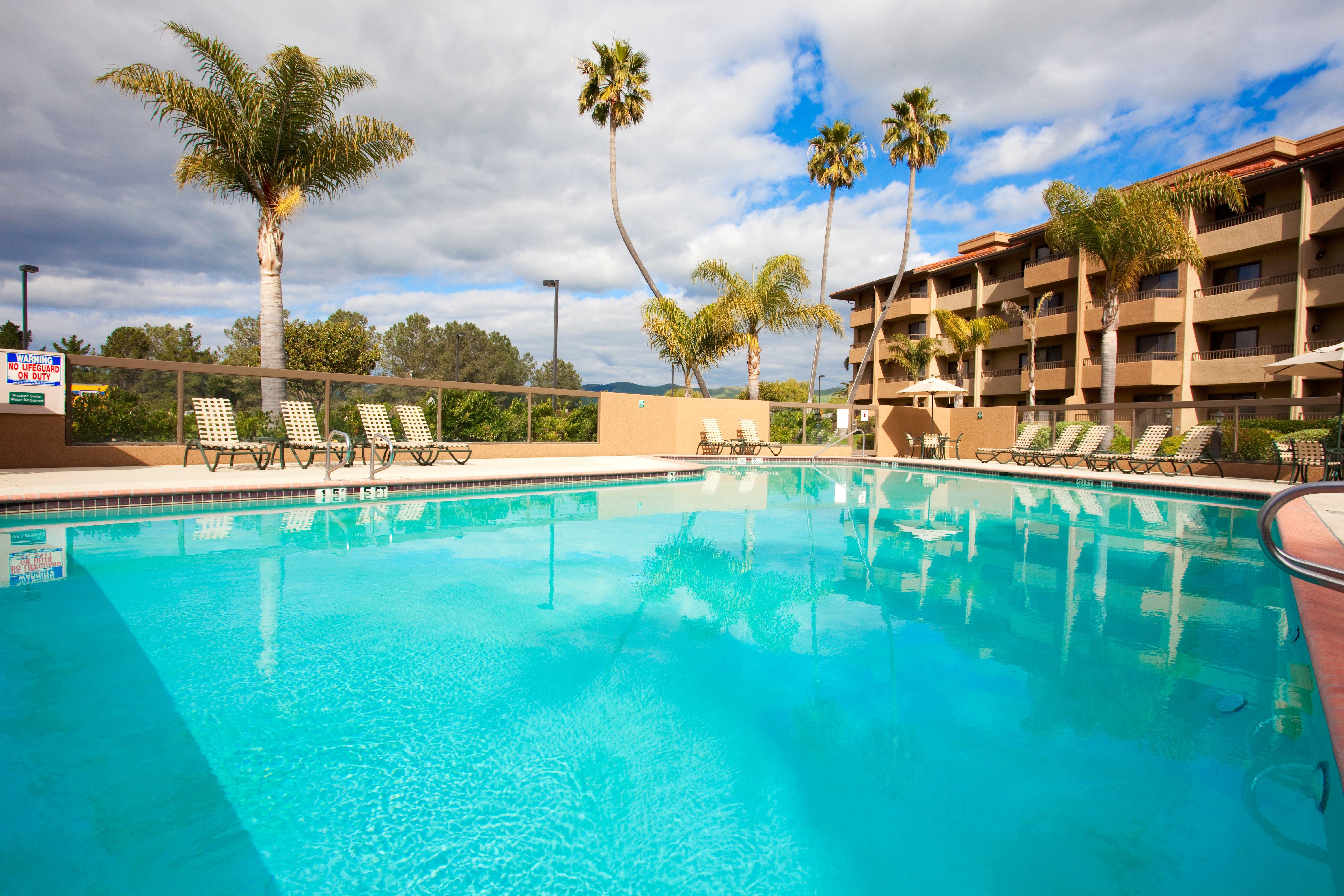 Holiday Inn & Suites Santa Maria By Ihg Exteriör bild