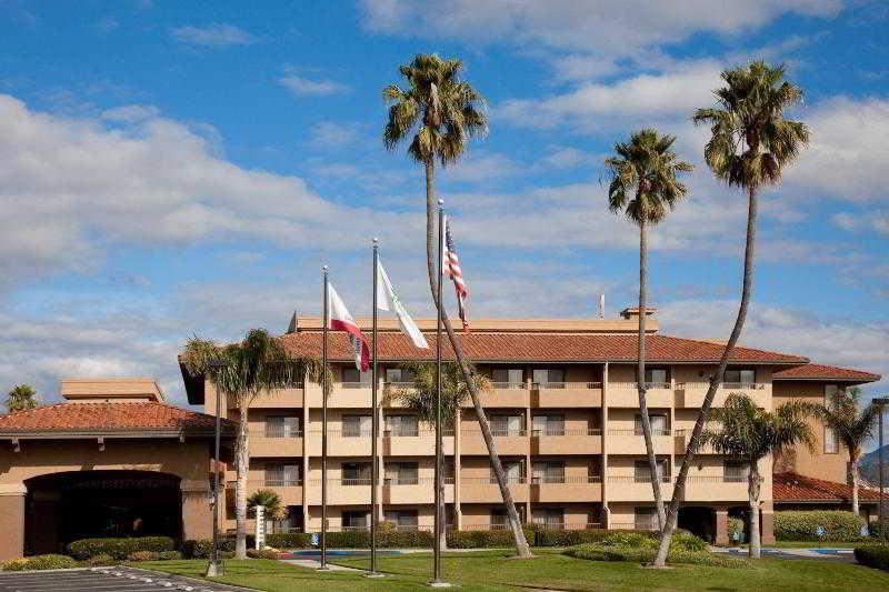 Holiday Inn & Suites Santa Maria By Ihg Exteriör bild